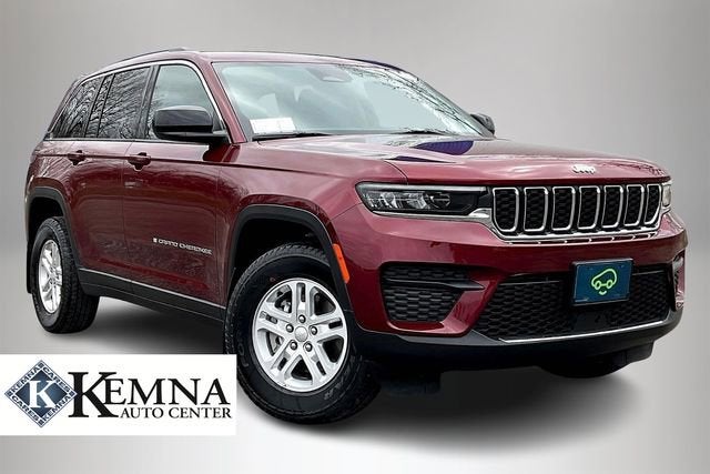 2023 Jeep Grand Cherokee Laredo 4x4