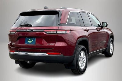 2023 Jeep Grand Cherokee Laredo 4x4