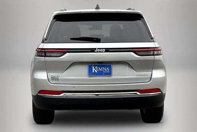 2025 Jeep Grand Cherokee Laredo X 4x4