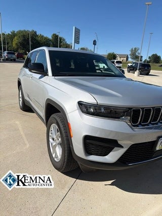 2025 Jeep Grand Cherokee Laredo X 4x4