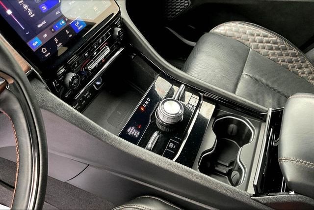 2022 Jeep Grand Cherokee Summit