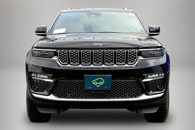 2022 Jeep Grand Cherokee Summit