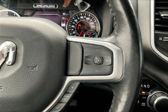 2020 RAM 1500 Big Horn Crew Cab 4x4 5'7" Box