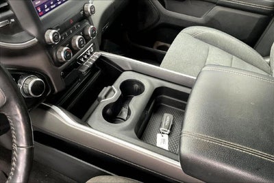 2020 RAM 1500 Big Horn Crew Cab 4x4 5'7" Box