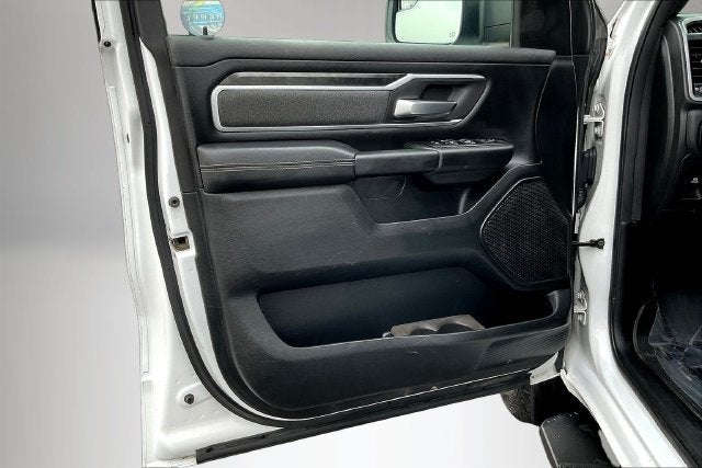 2020 RAM 1500 Big Horn Crew Cab 4x4 5'7" Box