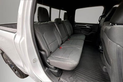 2020 RAM 1500 Big Horn Crew Cab 4x4 5'7" Box