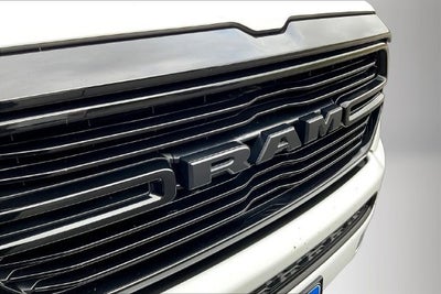 2020 RAM 1500 Big Horn Crew Cab 4x4 5'7" Box