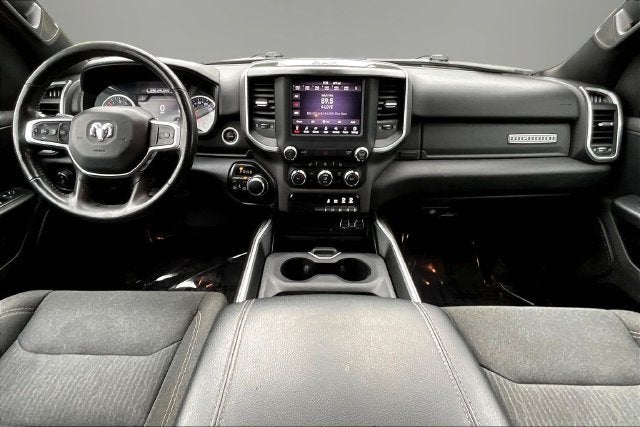 2020 RAM 1500 Big Horn Crew Cab 4x4 5'7" Box