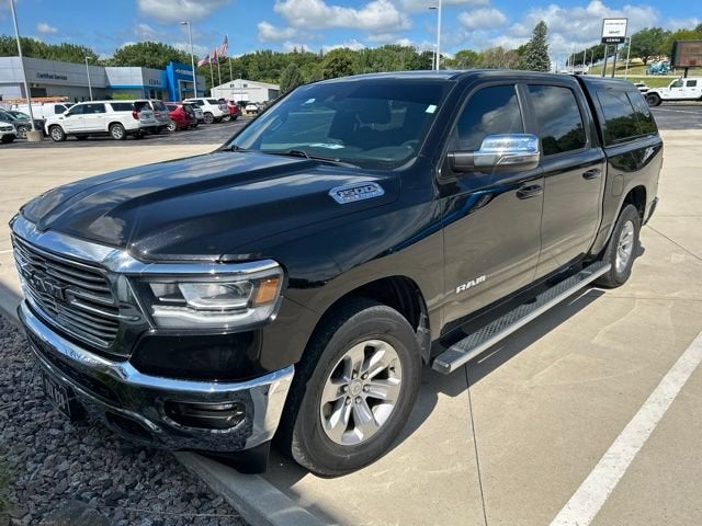 2023 RAM 1500 Laramie Crew Cab 4x4 5'7" Box