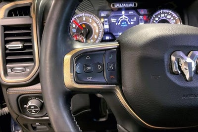 2020 RAM 1500 Laramie Longhorn Crew Cab 4x4 5'7" Box