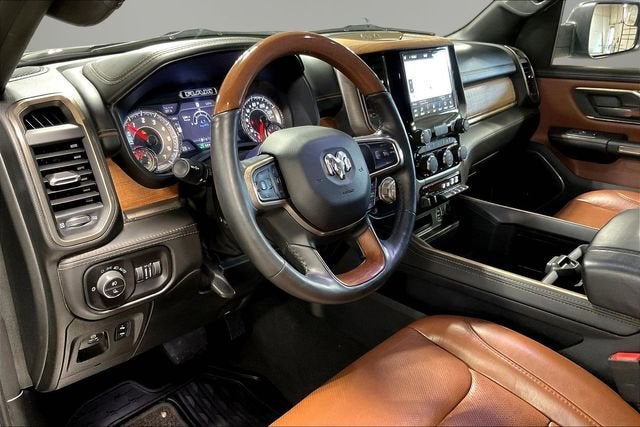 2020 RAM 1500 Laramie Longhorn Crew Cab 4x4 5'7" Box