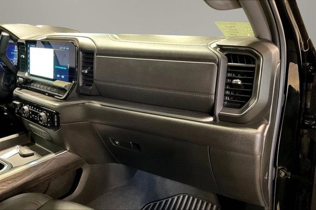 2025 Chevrolet Silverado 3500 HD LTZ