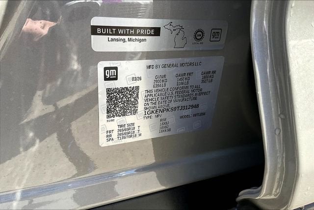 2026 GMC Acadia AT4