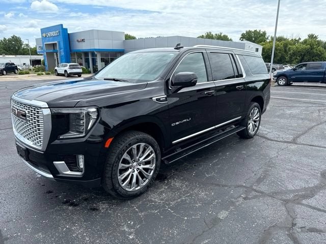 2021 GMC Yukon Denali AWD's photo