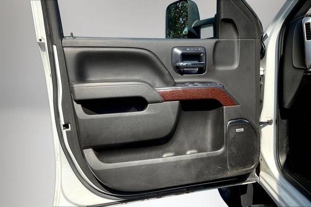 2015 GMC Sierra 3500 SLT - Photo 21