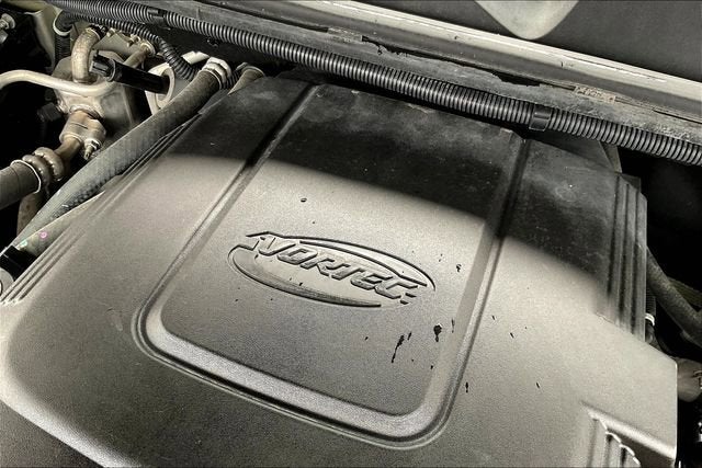 2013 Cadillac Escalade Platinum Edition