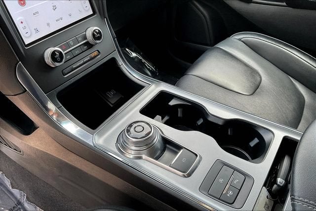 2021 Ford Edge Titanium