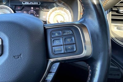 2020 RAM 3500 Laramie Longhorn Crew Cab 4x4 8' Box