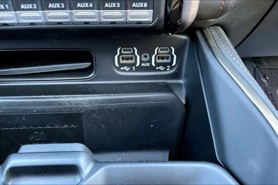 2020 RAM 3500 Laramie Longhorn Crew Cab 4x4 8' Box
