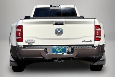 2020 RAM 3500 Laramie Longhorn Crew Cab 4x4 8' Box