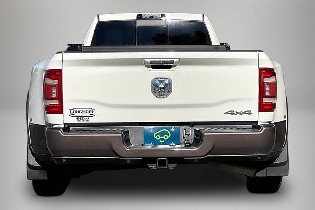 2020 RAM 3500 Laramie Longhorn Crew Cab 4x4 8' Box