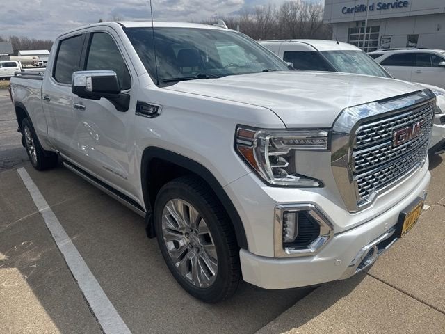 2021 GMC Sierra 4WD Crew Cab Short Box Denali's photo