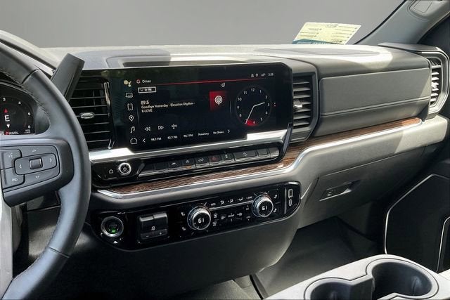 2024 GMC Sierra 1500 Elevation - Photo 10
