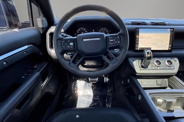 2023 Land Rover Defender 110 Carpathian Edition