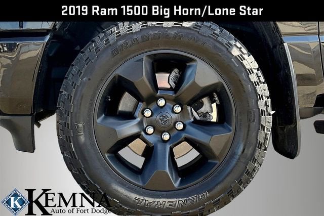2019 RAM 1500 Big Horn/Lone Star Crew Cab 4x4 5'7" Box
