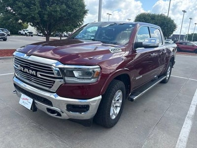 2020 RAM 1500 Laramie Crew Cab 4x4 5'7" Box
