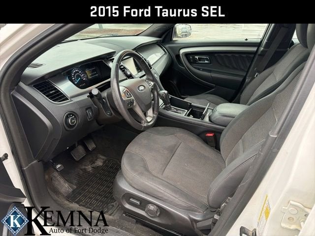 2015 Ford Taurus SEL