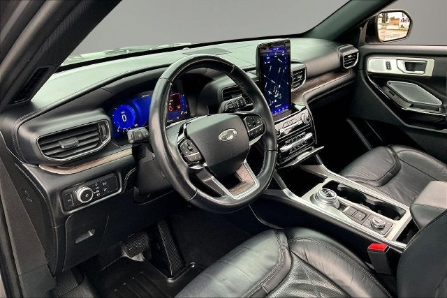 2021 Ford Explorer Platinum