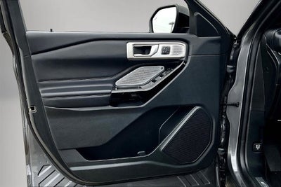 2021 Ford Explorer Platinum