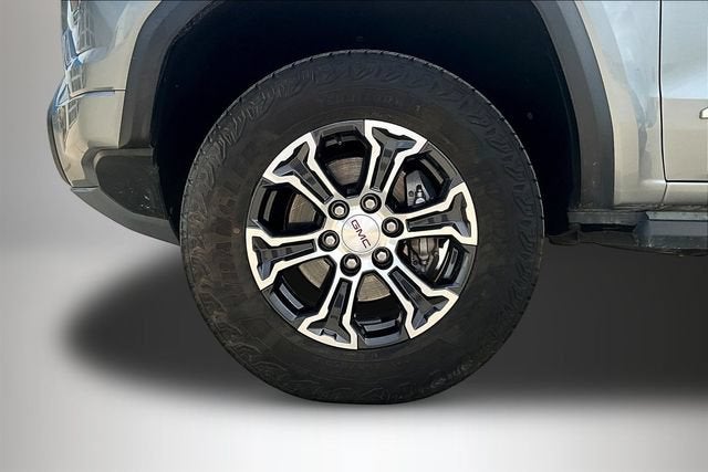 2023 GMC Canyon 4WD AT4