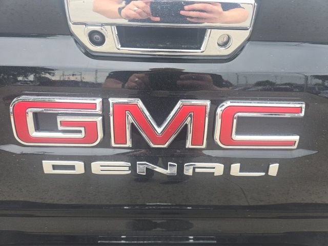2024 GMC Canyon Denali
