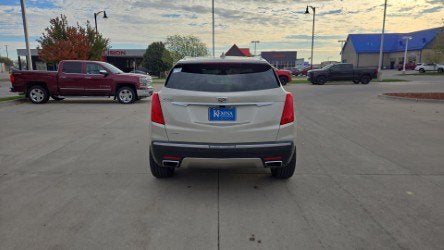 2017 Cadillac XT5 Platinum AWD