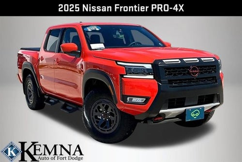 2025 Nissan Frontier Crew Cab PRO-4X 4x4