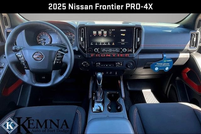 2025 Nissan Frontier Crew Cab PRO-4X 4x4