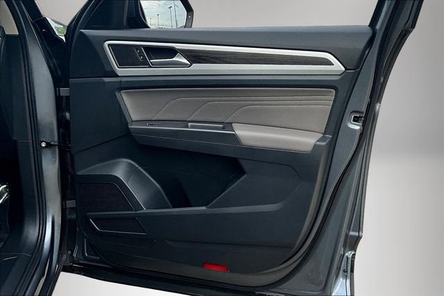 2023 Volkswagen Atlas 2.0T SE