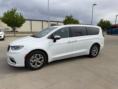 2023 Chrysler Pacifica Limited