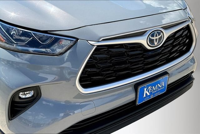 2022 Toyota Highlander Hybrid XLE Bronze Edition
