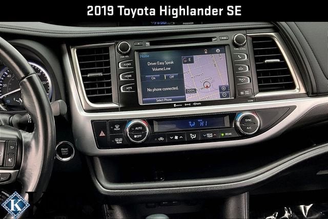 2019 Toyota Highlander SE