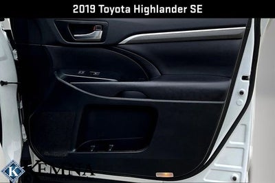 2019 Toyota Highlander SE