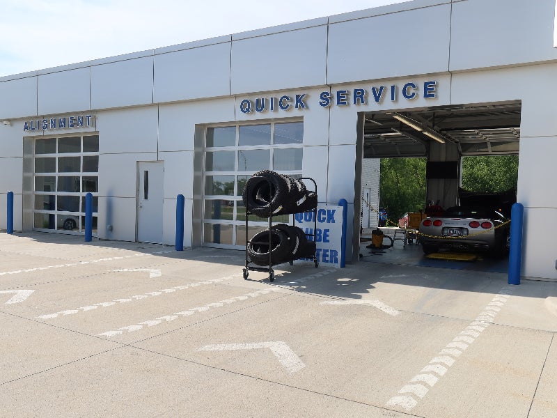 Kemna Quick Lane service bay in Algona, IA
